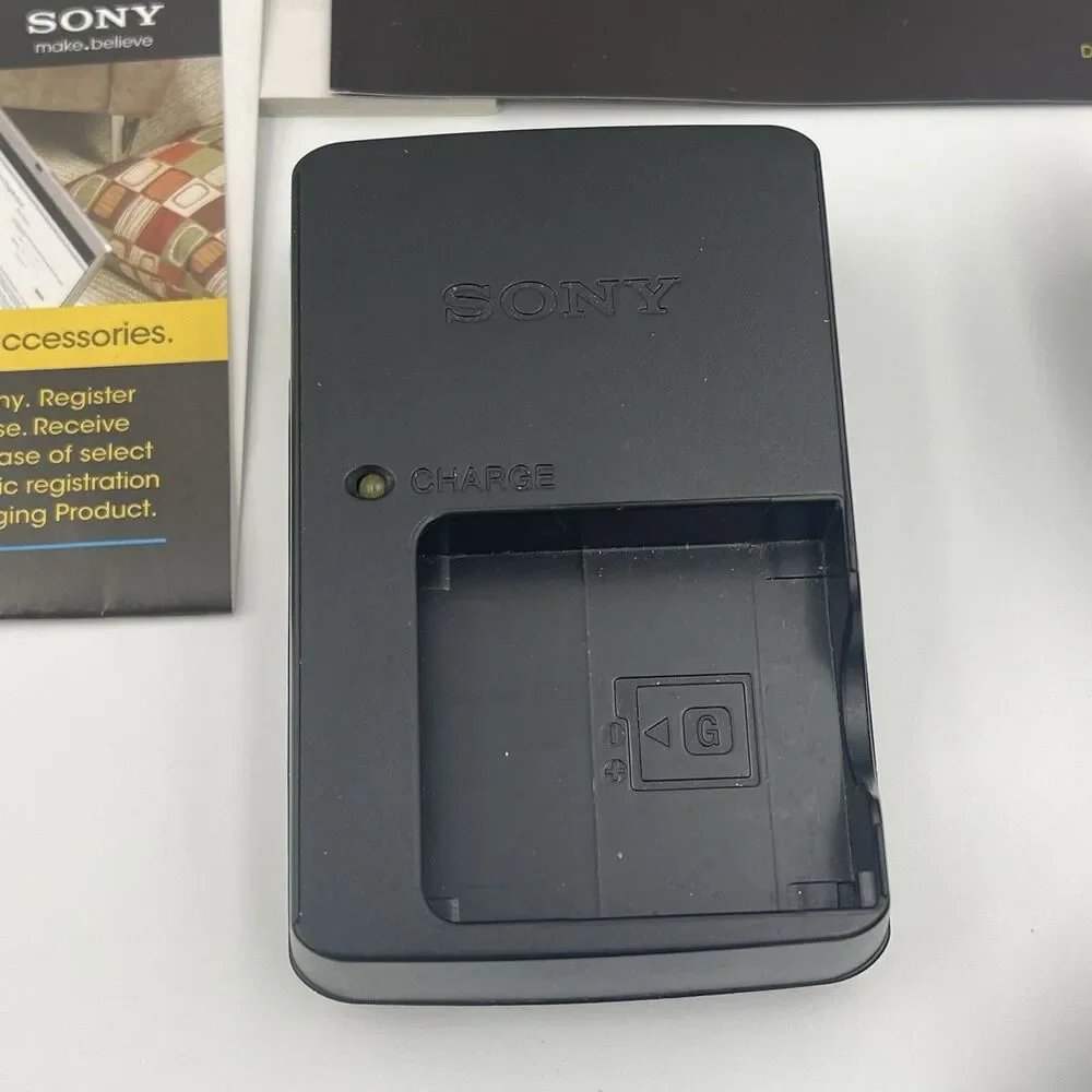 Sony Cyber-shot DSC-HX5V 10.2MP Digital Camera - Black (Full Box & Accessories)